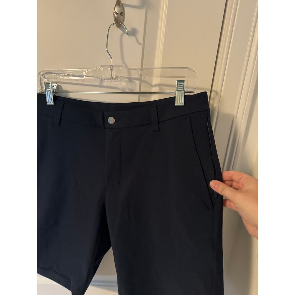 Lululemon Mens Commission Classic Fit 9” Shorts Size 33 Navy Blue - Picture 3 of 5